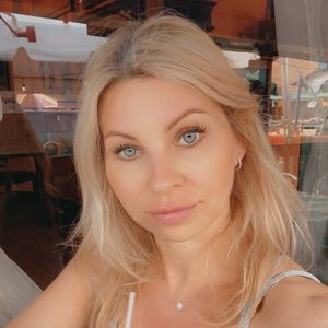 Meet your Posher, Monika